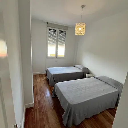 Vencejos, Amplia Casa Con Terraza Y Vistas, Ideal Familias, Amigos O Grupos * Las Palmas de Gran Canárias