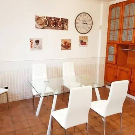 Casa de Férias Vencejos, Amplia Casa Con Terraza Y Vistas, Ideal Familias, Amigos O Grupos Las Palmas de Gran Canárias